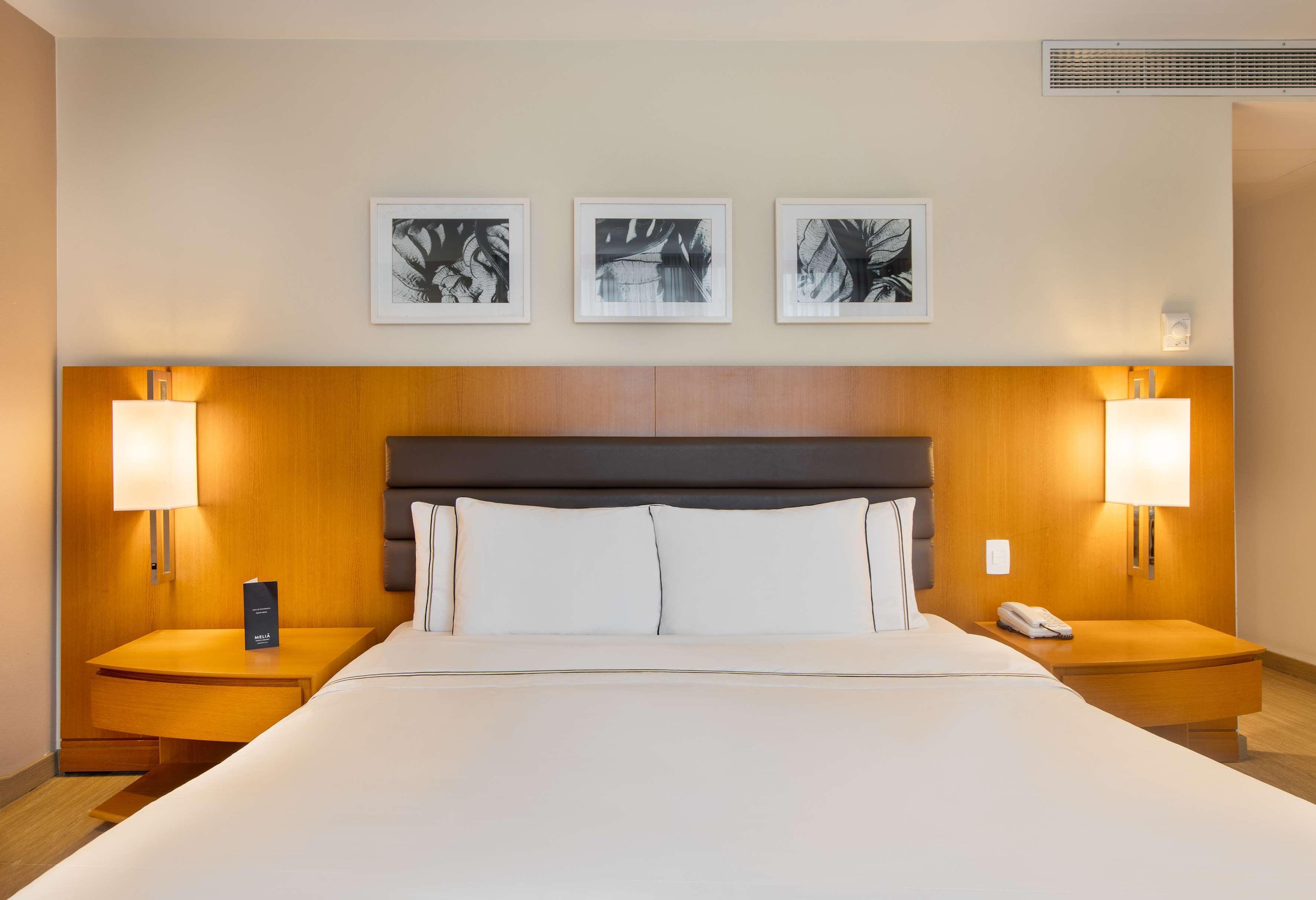 Meliá Paulista Hotel Sao Paulo Bagian luar foto A bedroom at the hotel