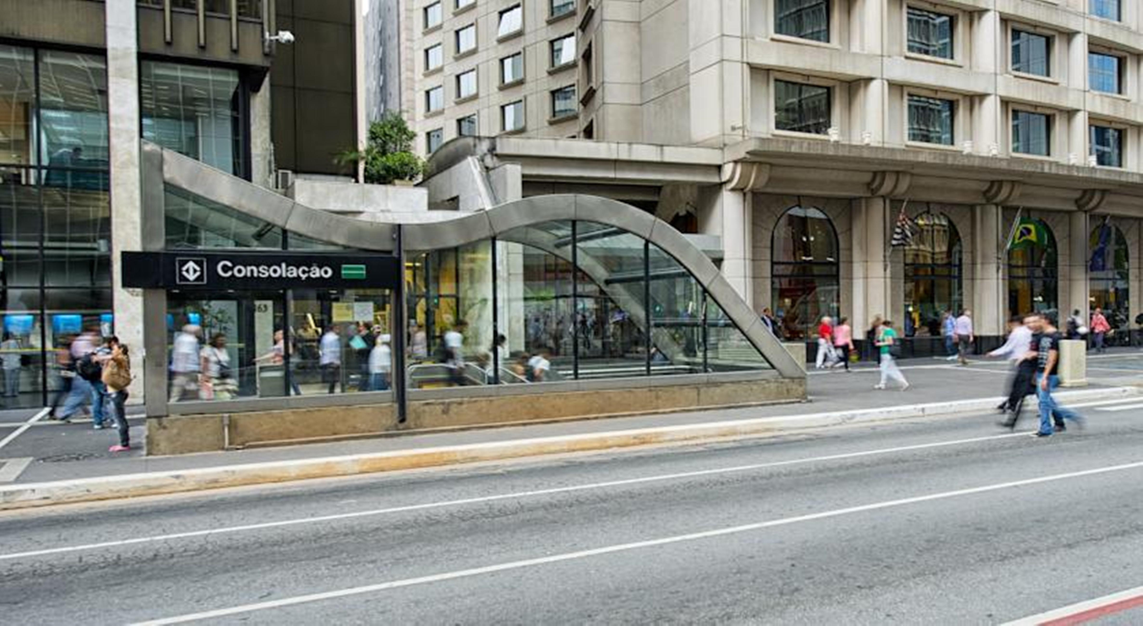 Meliá Paulista Hotel Sao Paulo Bagian luar foto The station entrance