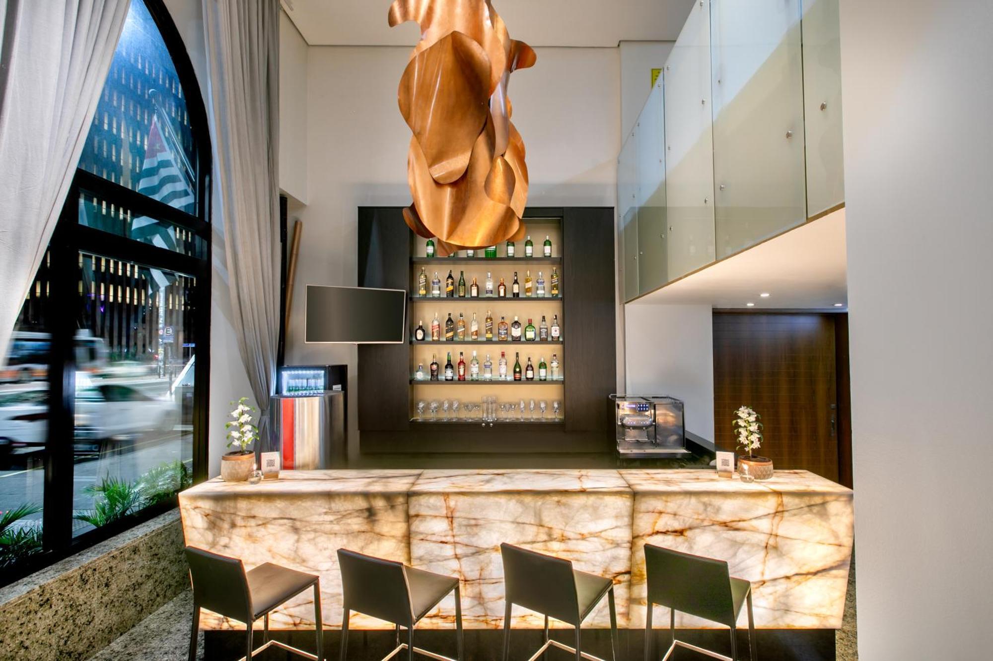 Meliá Paulista Hotel Sao Paulo Bagian luar foto The bar at the hotel