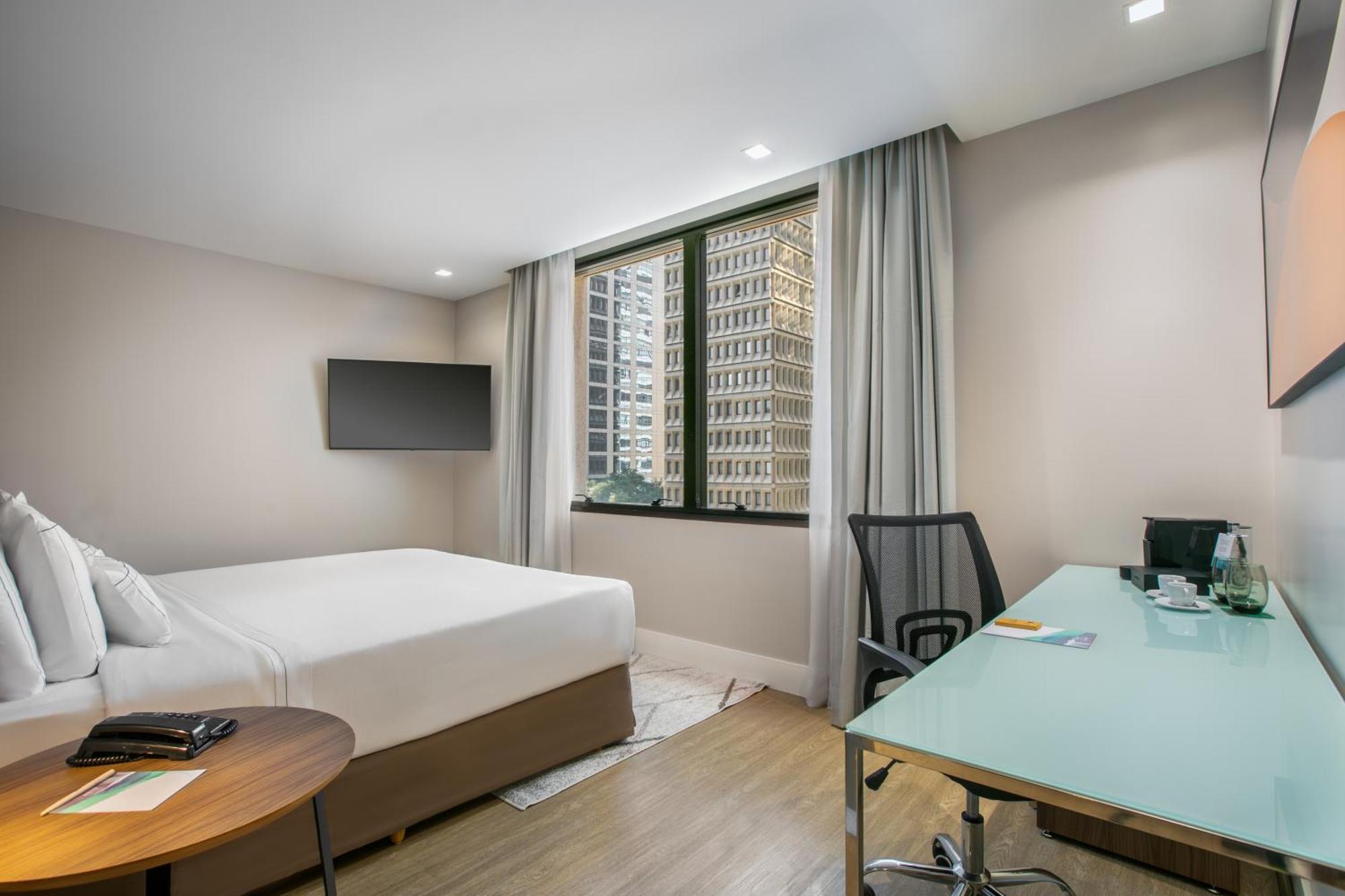 Meliá Paulista Hotel Sao Paulo Bagian luar foto Deluxe Room